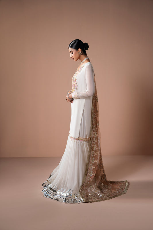 Gulnaz (Gharara 3 piece)