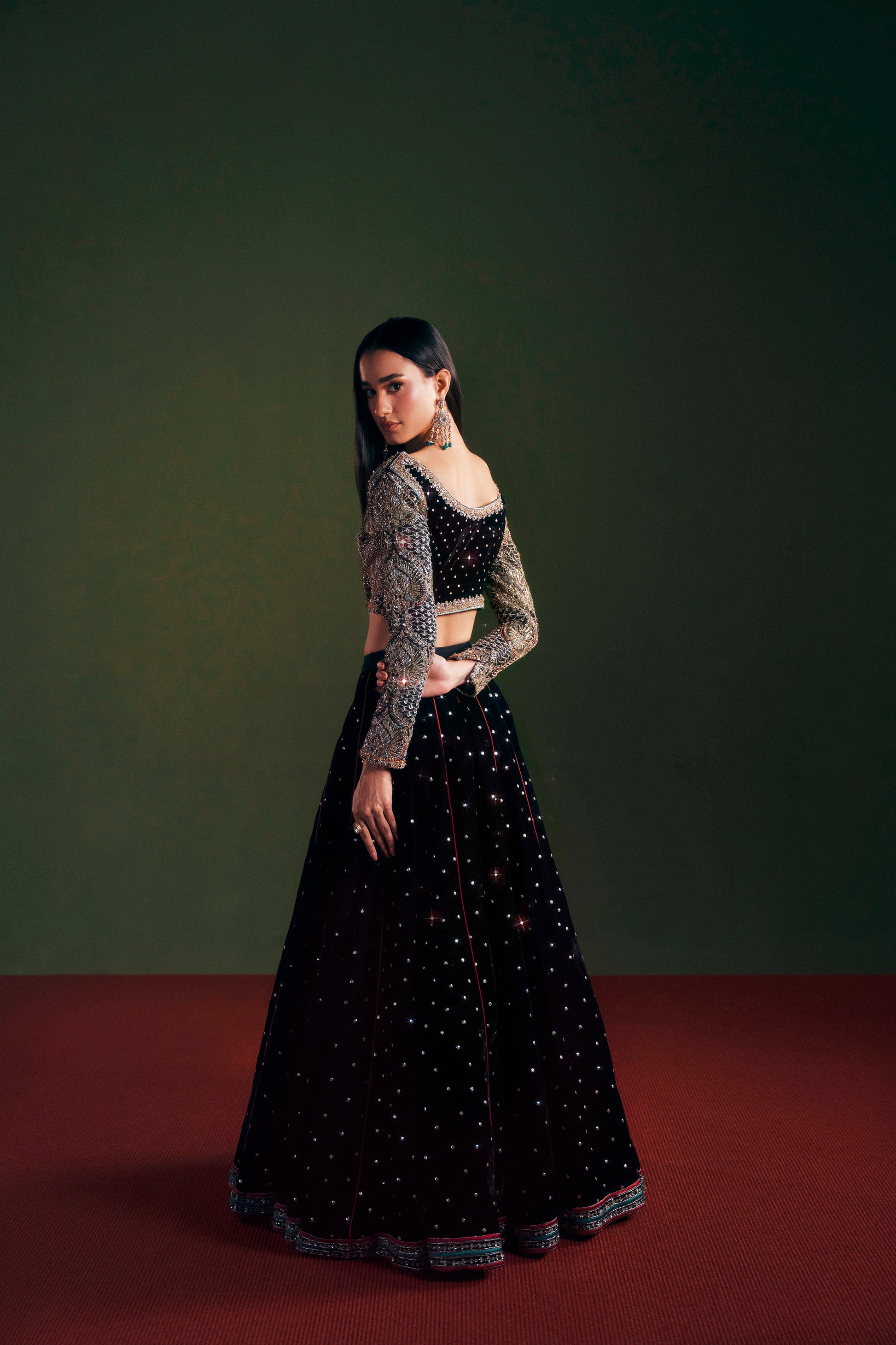 Lehnga Choli 2 Piece Huma Bajwa embroidered Pakistani lehenga choli detail