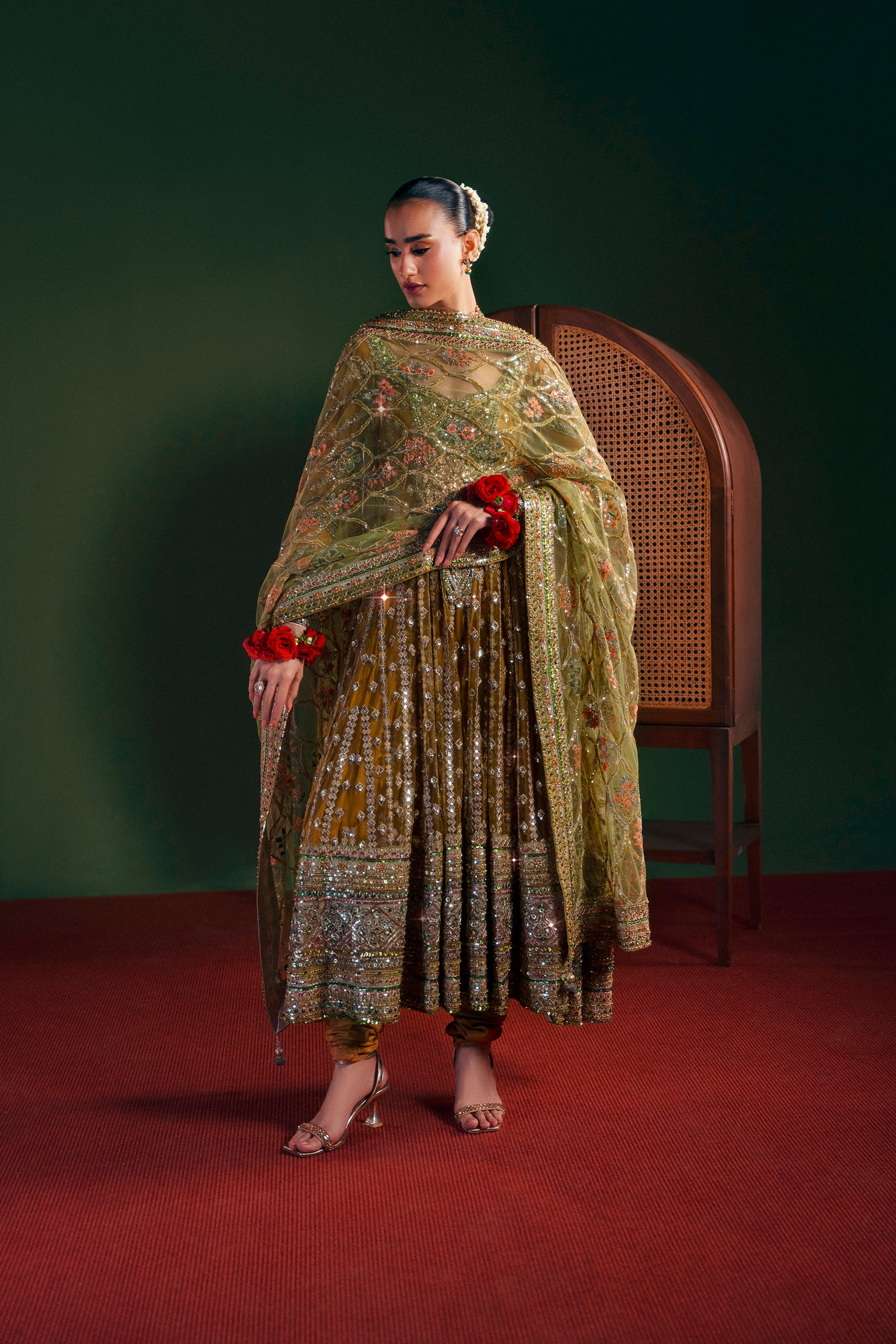 embroidered designer long shirt 3-piece set close-up